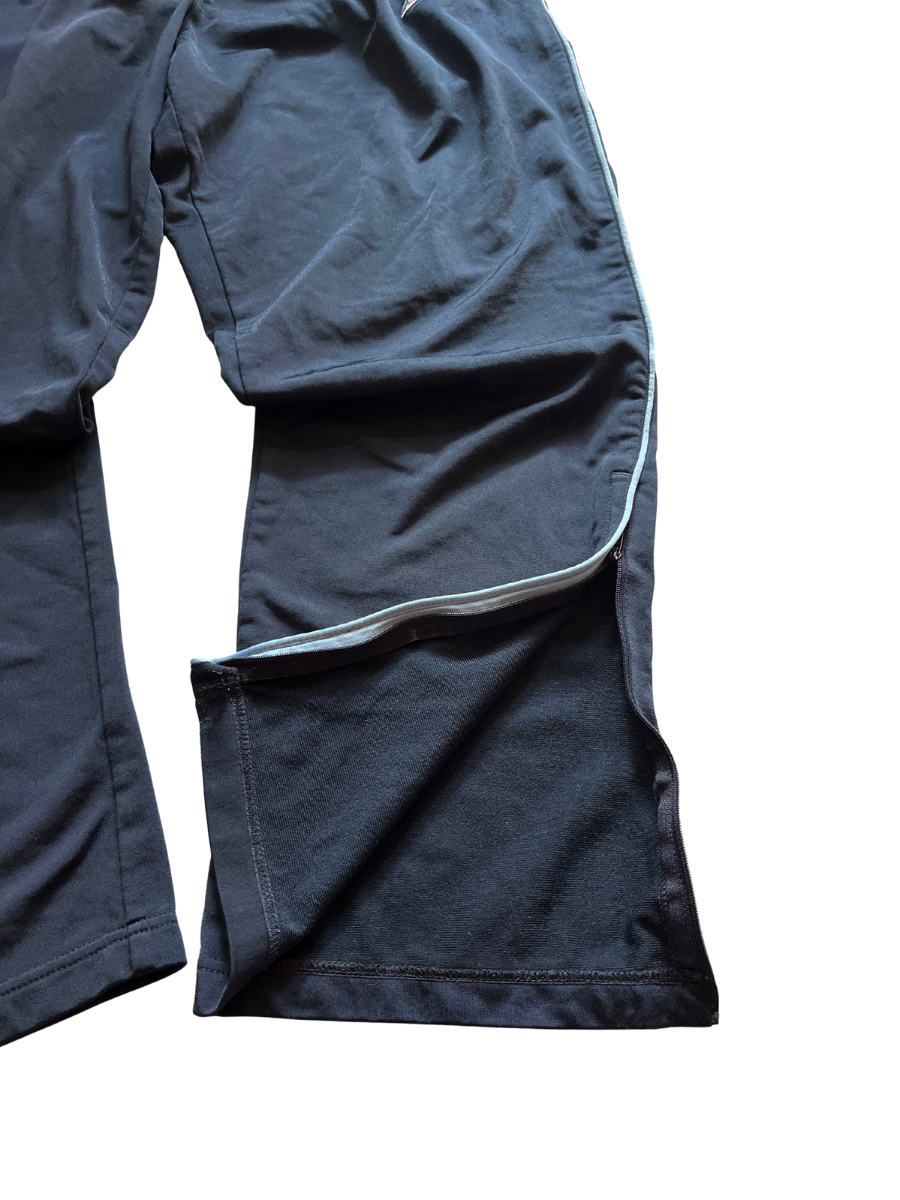 Adidas Jogger (L)