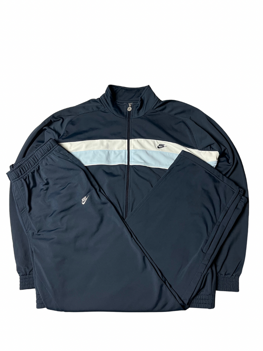 Nike Trainingsanzug (XL)