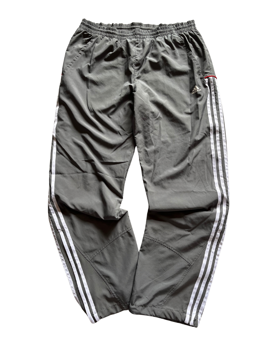 Adidas Tracksuit (L/XL)