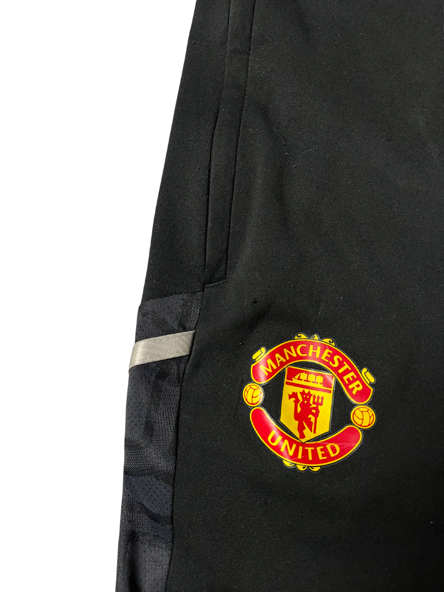 Adidas Trainingsanzug (S)