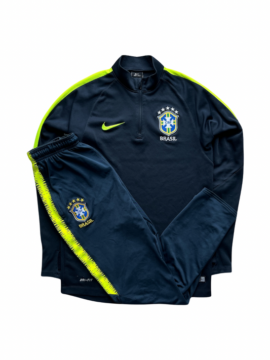 Nike Trainingsanzug Brasil (S)