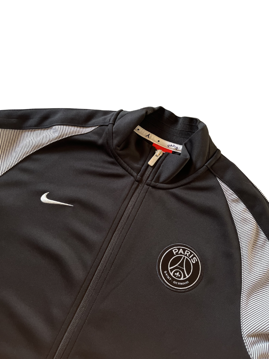 Nike Zipper Paris (L)