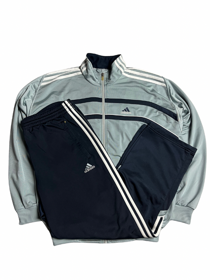 Adidas Trainingsanzug (M)