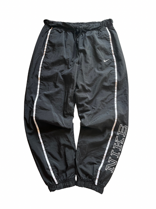 Nike Trackpants (L)
