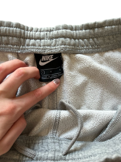 Nike Jogginghose (L)