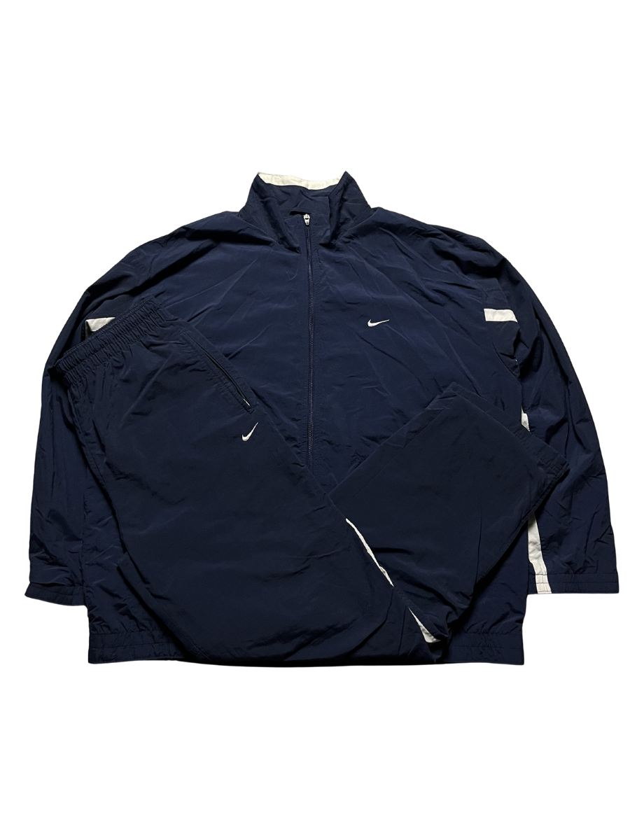 Nike Tracksuit (XL)