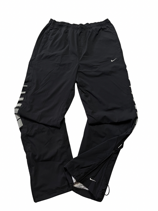 Nike Trackpants (L)