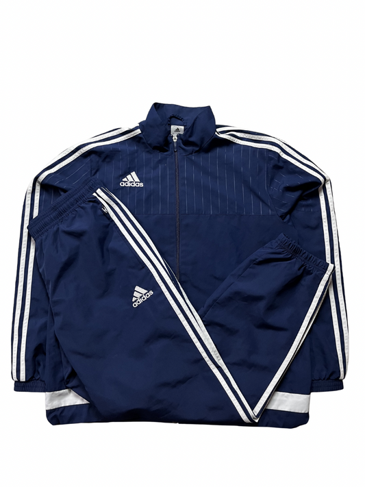 Adidas Tracksuit (L)