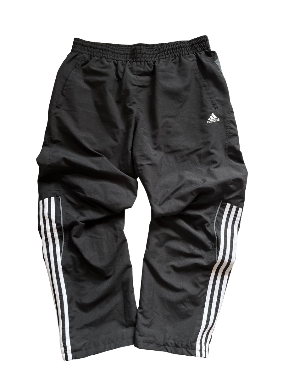 Adidas Tracksuit (L)