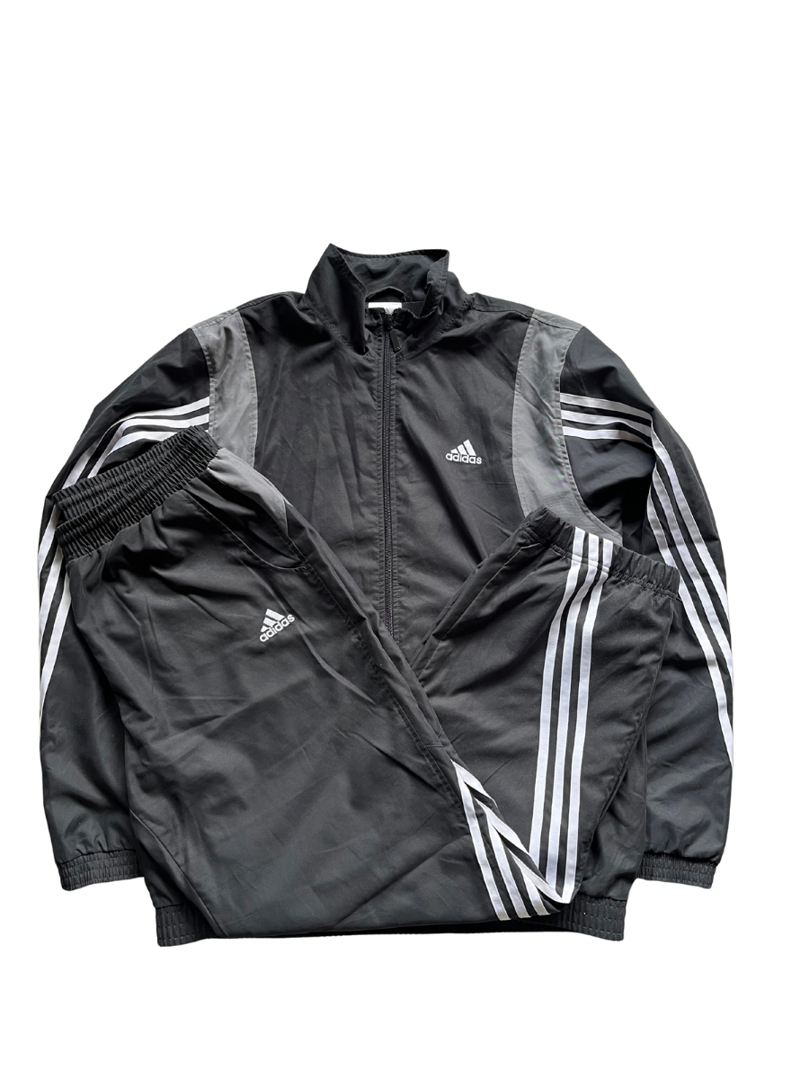 Adidas Tracksuit (M)