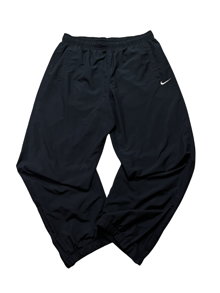 Nike Tracksuit (XL)