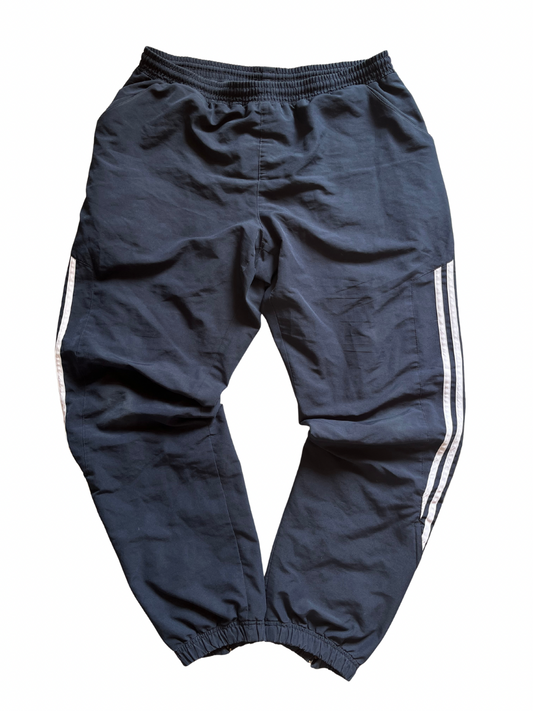 Adidas Trackpants (L)