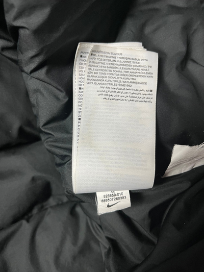 Nike Puffer Weste (XL)