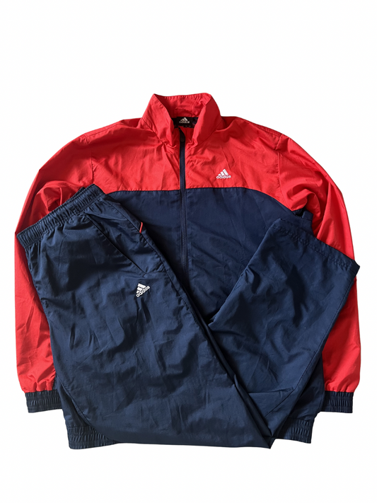 Adidas Tracksuit (M)