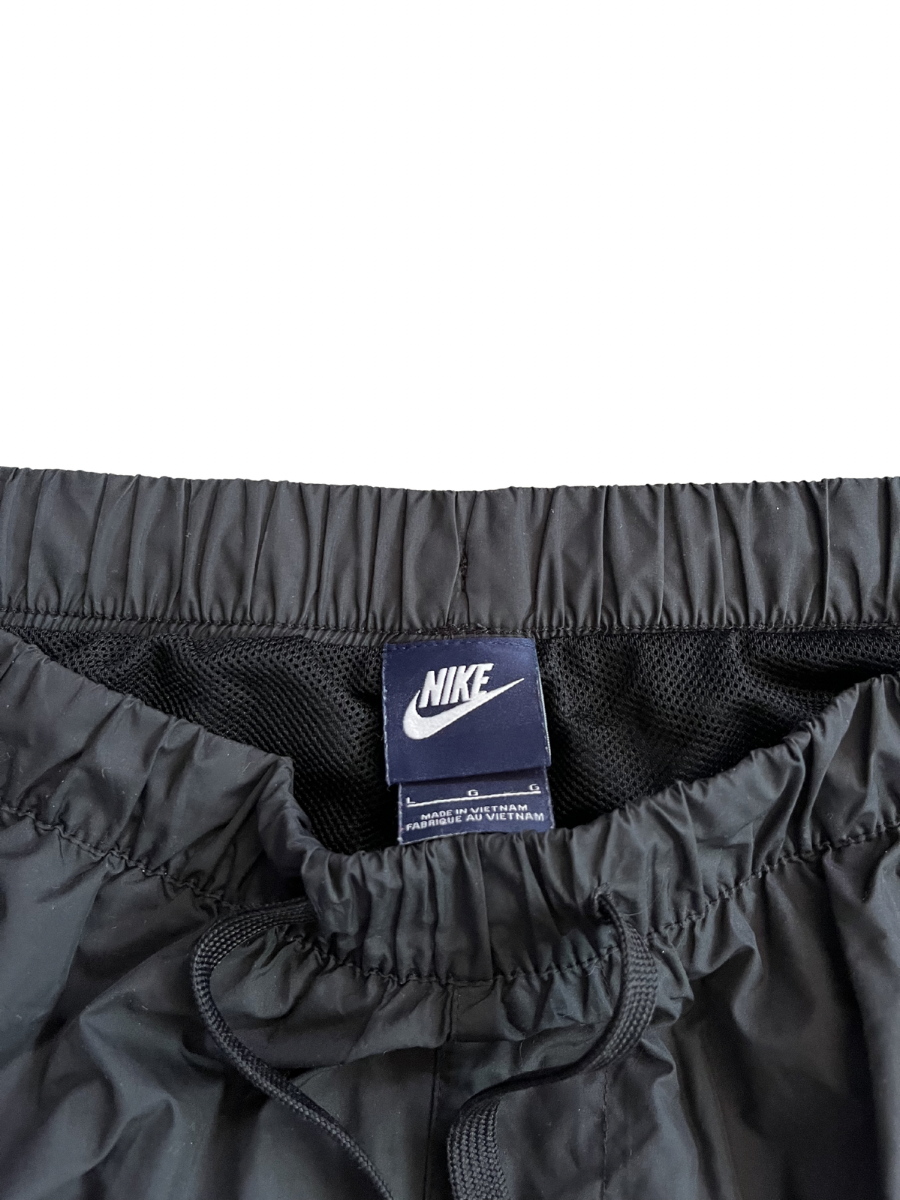 Nike Tracksuit (L)
