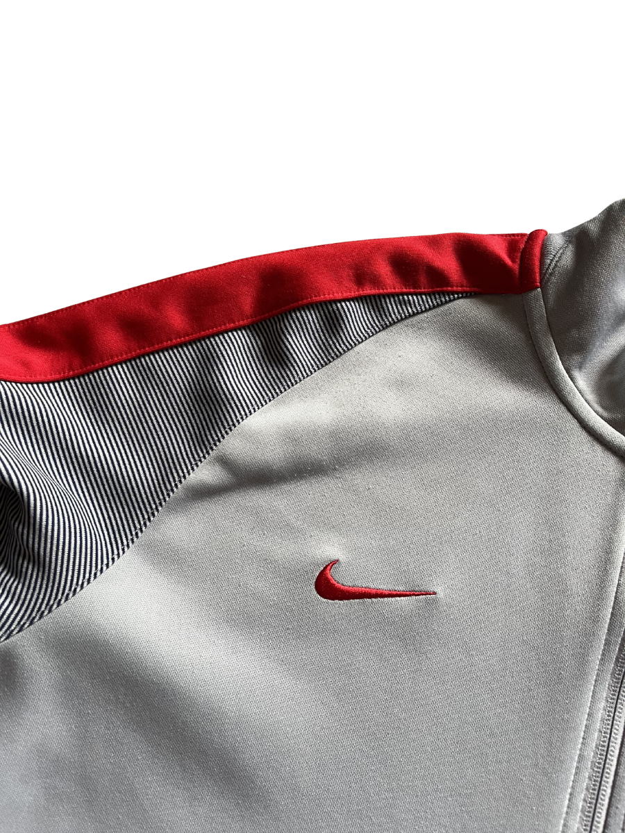 Nike Jacke Paris (XL)