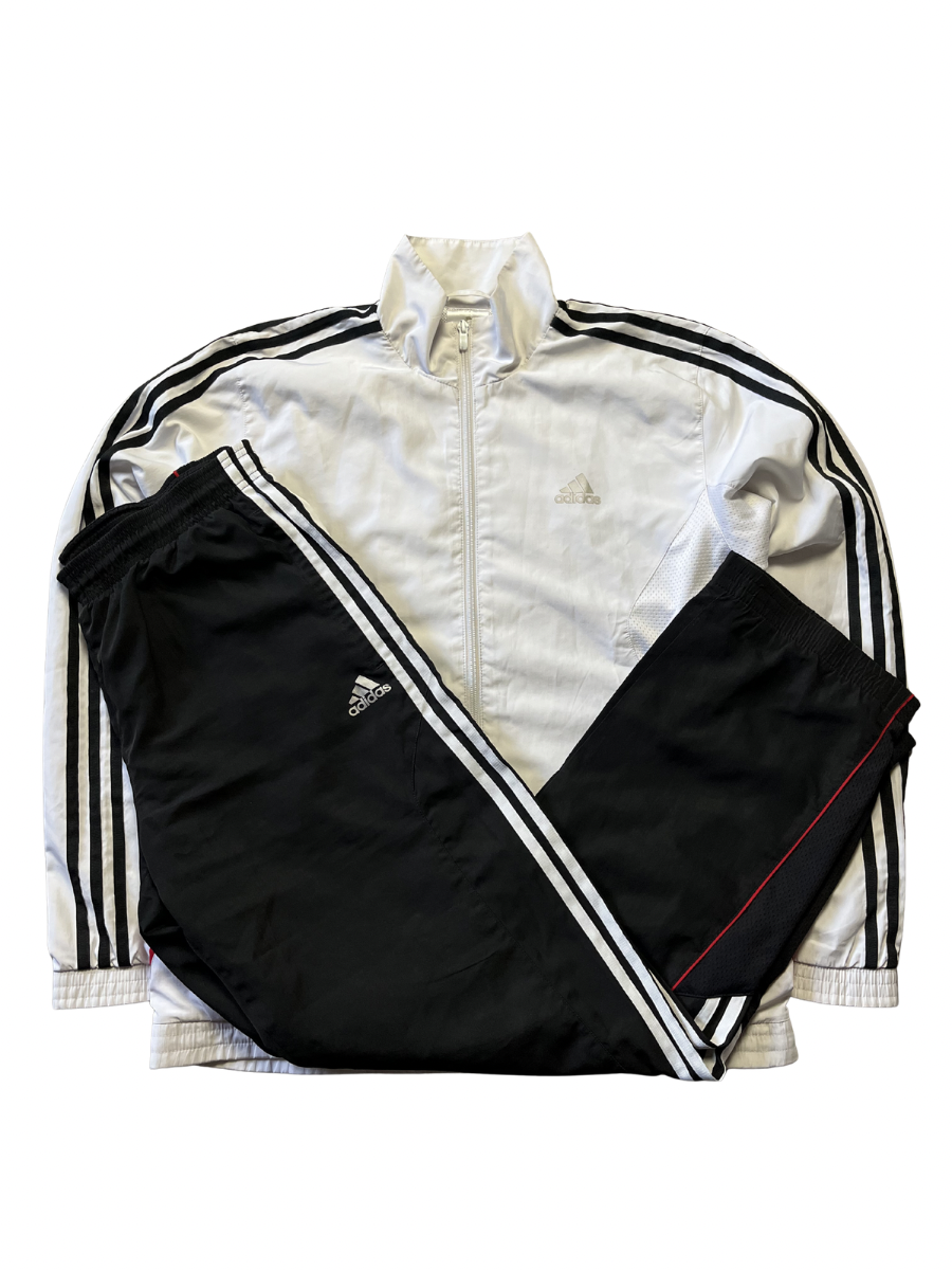 Adidas Tracksuit (M)