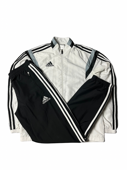Adidas Tracksuit (S)
