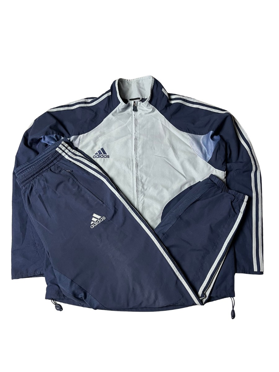Adidas Tracksuit (L)