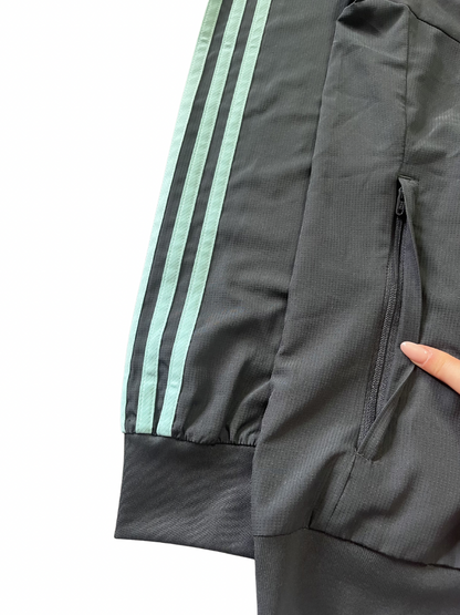 Adidas Tracksuit Juventus (XS)