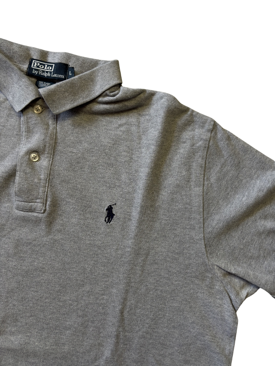 Ralph Lauren Polo (L)