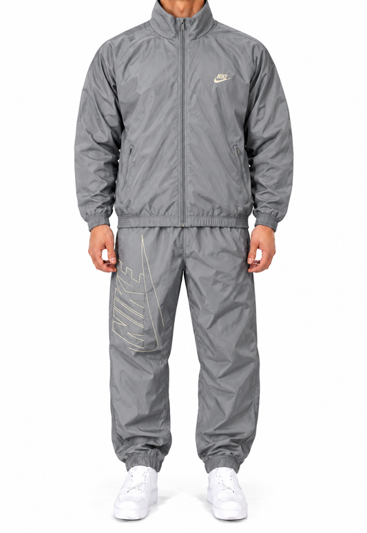 Nike Tracksuit (M)