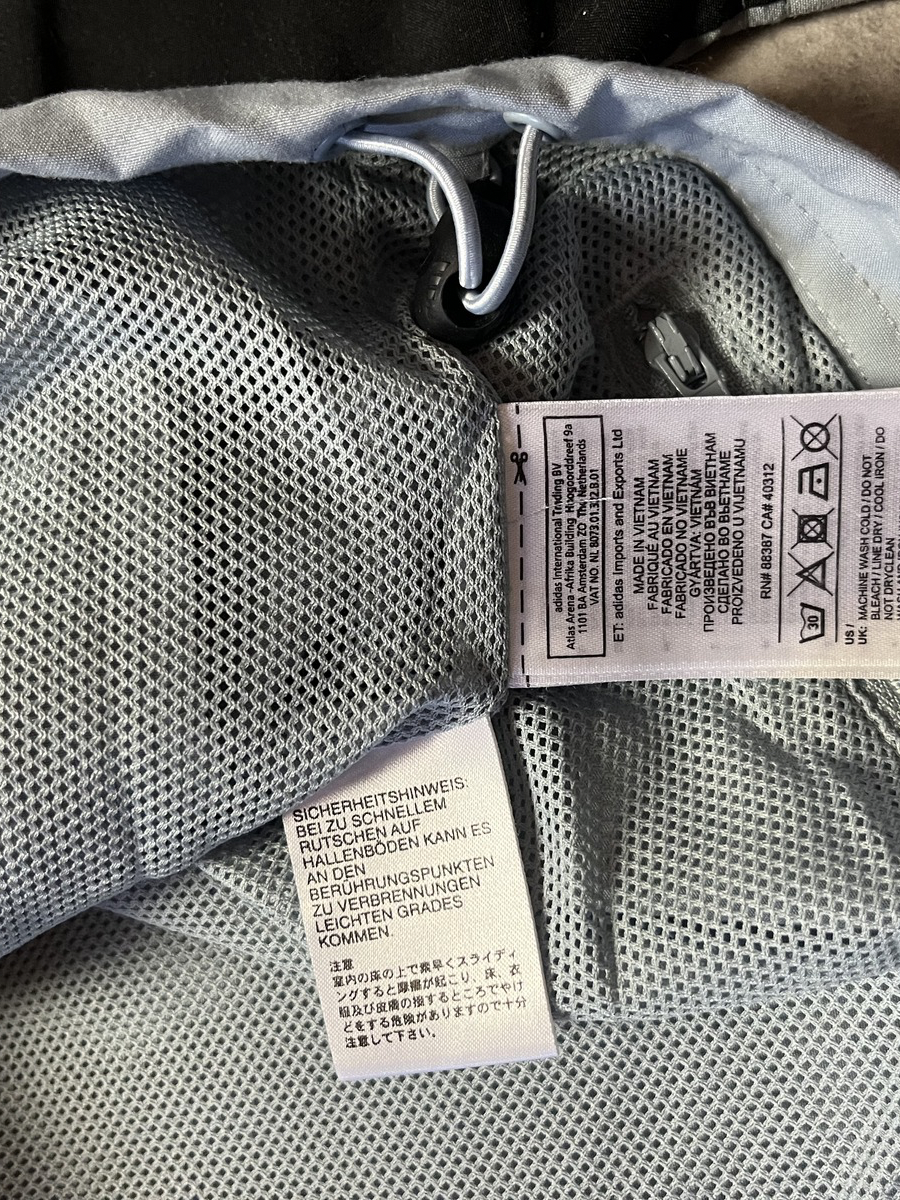 Adidas Tracksuit (XL)