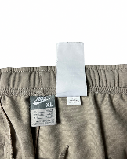 Nike Cortez Anzug (XL)