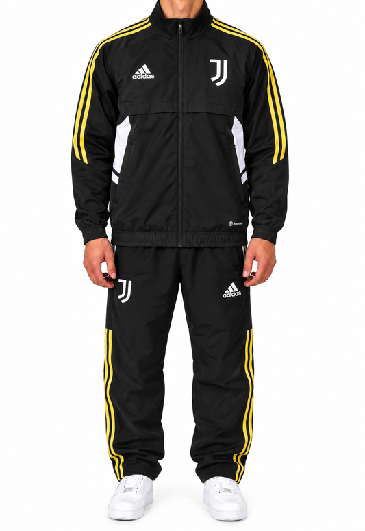 Adidas Juventus Trainingsanzug (S)