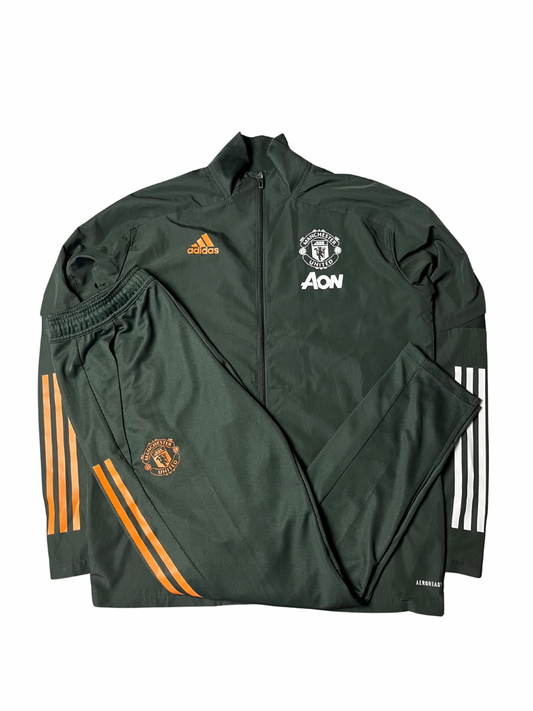 Adidas Tacksuit (M)