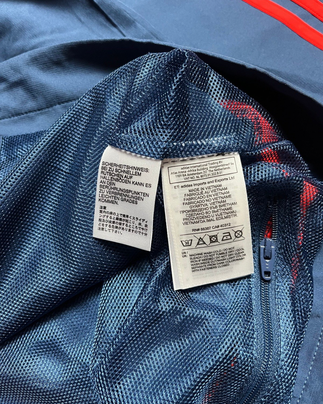 Adidas Tracksuit Lyon (S)