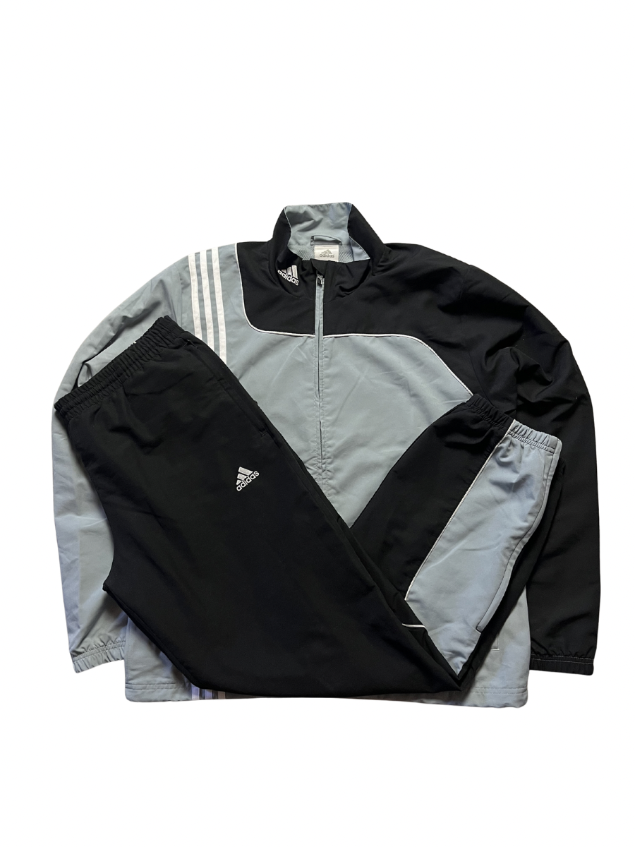 Adidas Tracksuit (XL)